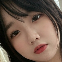 Mika Ying Nackt