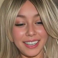 Mila Solana Nackt
