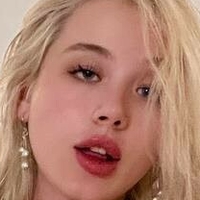 Milla Royce Nackt