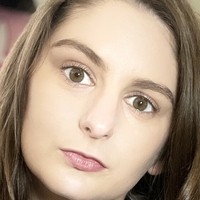 Molly Nackt