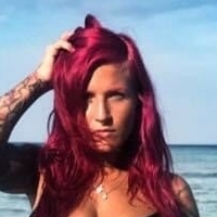 Nancy Mietzi Nackt
