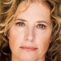 Nancy Travis Nackt