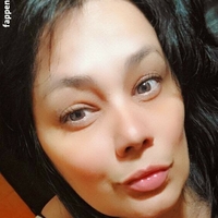 naomiloana Nackt