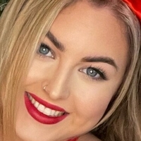 Natalia Rae Reynolds Nackt