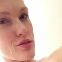Naughty Ginger Nackt