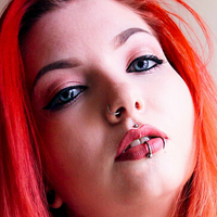 nayrusuicide Nackt