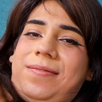 Neci Archer Nackt