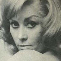 Nicole Debonne Nackt