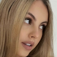 nicoleosak Nackt