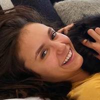 Nina Dobrev Nackt