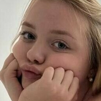 official_karina Nackt