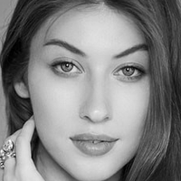 o.lyalya Nackt