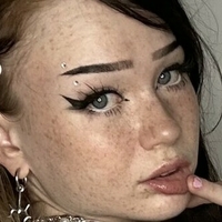 Pale Freckled Girls Nackt