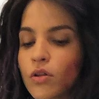 Paola Lazaro Nackt