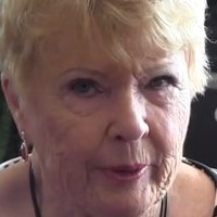 Pat Priest Nackt