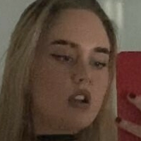 phoebeknight_t Nackt