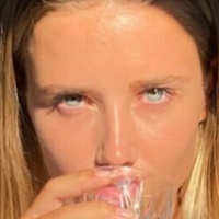 Polina Malinovskaya Nackt