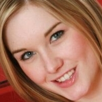 Private School Jewel Nackt
