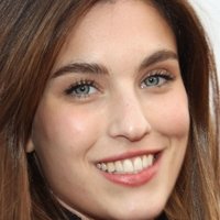 Rainey Qualley Nackt