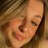 Rayna Denike Nackt