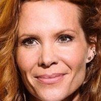 Robyn Lively Nackt