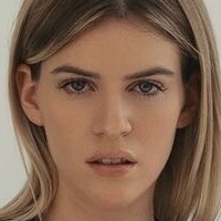Sara Croce Nackt