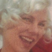 Sara Stockbridge Nackt