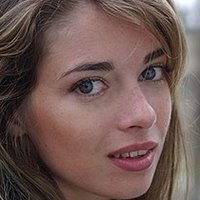 Sarah Barzyk Nackt