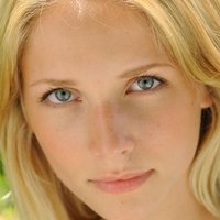 Sarah Ulrich Nackt
