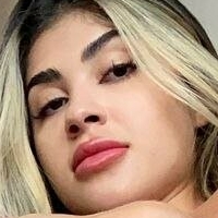 Selena Garcia Nackt