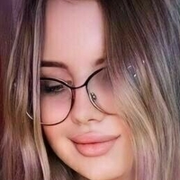 selenacums Nackt