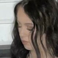 Shelby Dias Nackt