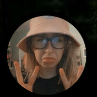 Shmomo Nackt