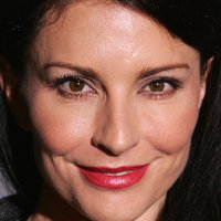 Simmone Mackinnon Nackt