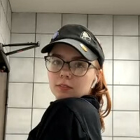 snackthatsmilesback Nackt