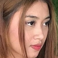 Sriayu Tarisa Nackt