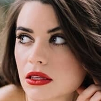 Stephanie Domet Nackt