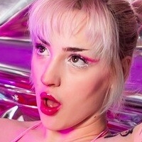 Strawbunnyx0x0 Nackt