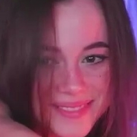 taanni Nackt