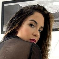 Thais Alves Nackt
