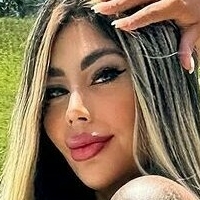 Thaís Perez Nackt
