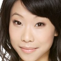 Ting-Ting Hu Nackt