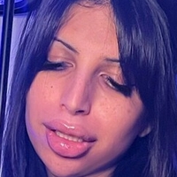 TS Arianna Nackt