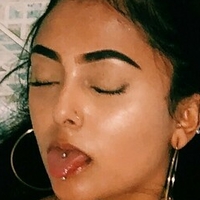 u139815771 Nackt
