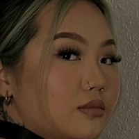 Valentine Thao Nackt