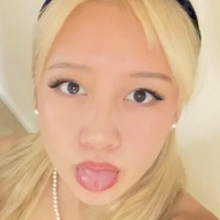 Venawong Nackt