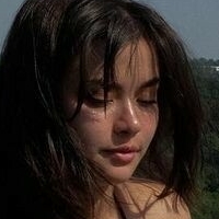 Viv.may Nackt