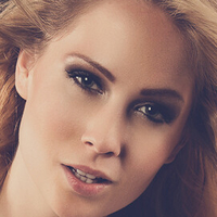 Whitney Cole Nackt