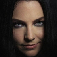 WomenMetal Nackt