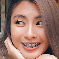 Xuen Yen Nackt